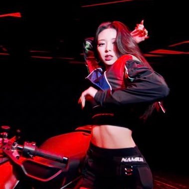 ‼️ itzy ztan account || chaerleader || ot5 || filo || he/him || moomoo myday nswer || how does this work ‼️