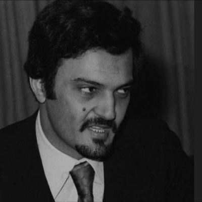 v6vvi's profile picture. أنا الظِل الهّارب ، نحو الضوء !