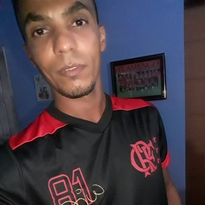 Eu faço da dificuldade a minha motivação. A volta por cima vem na continuação.❤️🖤🔴⚫