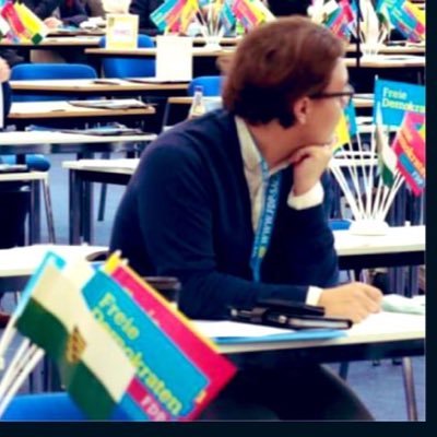 MartinBR_libre's profile picture. Vorsitzender @FDP_Stadt_GR 💛     Stellvertretender Kreisvorsitzender / Germanistik & Romanistik @tudresden_de 📖 Mitglied beim @BVB 🌑🌕