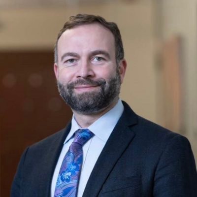 Professor & Chief of neurosurgery @NorthwesternMed western region (Central Dupage & Delnor hospitals). Vice-chair/education @neurosurgerynm. Tweets= my opinion.