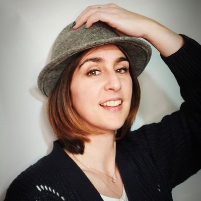 eranse2veces's profile picture. Traduzco, canto y organizo.
🇪🇸🇬🇧🇩🇪🇨🇵