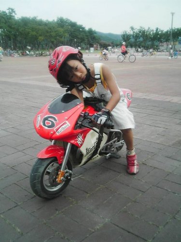 Flanker34's profile picture. 