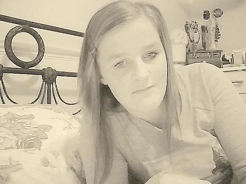 bec_durr's profile picture. 