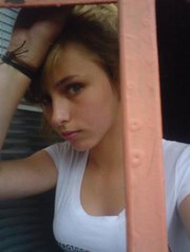 Jonellelle's profile picture. 