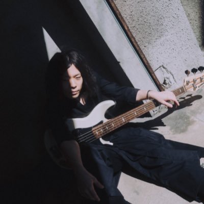 山口県で活動中。ゴアネチ/mineva/キジトラ/Pon-NEW。/ハジメテノオト/ルキナその他サポートでもBass弾いてます。
