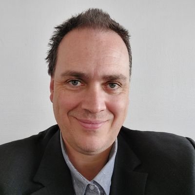 Drômois d'adoption, ingénieur multimédia et Terrirorial, prêt à imaginer les nouvelles technologies, pour un futur plus juste et responsable :-)