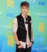 Fan Page for the one, the only, Justin Bieber(: dont like him? get off my twitter.