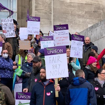 The official Twitter account for UNISON University of Leeds branch