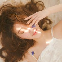 sigrid dang khuyen (@khuyensigrid) 's Twitter Profile