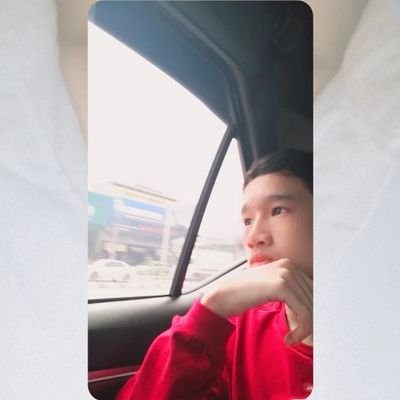 15 y 170cm
FB: Eak Piyungkun
(-:I want to know why the world is mean to me:-)
👏🏻✌🏻✨🖖🏻🌠