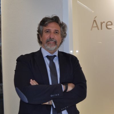 Director de  Área Valencia-Castellón Asepeyo, la actitud multiplica, el resto sólo suma . https://t.co/Ipvv6wik9A