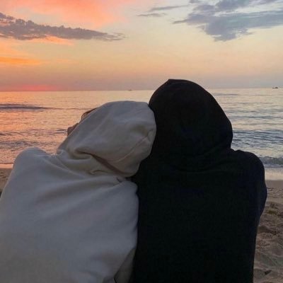 fo_dw24's profile picture. 