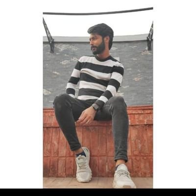 ShujaNaqvi46's profile picture. Self-starter