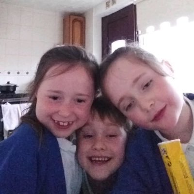 JulieSt09672010's profile picture. 