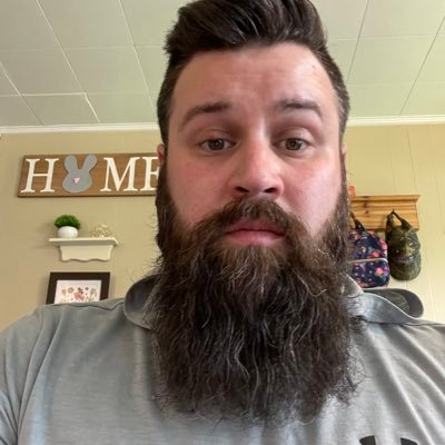 rhino824's profile picture. 