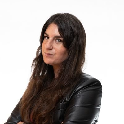 enjowit's profile picture. Licenciada y podcastera. Aprendiendo a transitar la adultez sin perder la elegancia. Escuchá mi Podcast 'El Showi' 👇