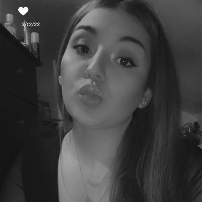 Di_Michelleee's profile picture. 26