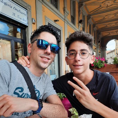 Bluesy_Dade's profile picture. Part-time adventurer of the subconscious. 👁
Ever-changing music taste, currently focused on #Blues and Hard Rock. 🎸
Proud #Linux user and #BTC HODLer. 💻