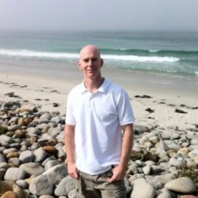 johnwwells's profile picture. Pre-successful sci-fi writer