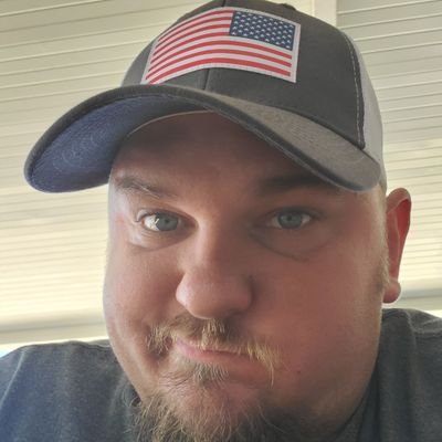 JohnnyAzzztazti's profile picture. I drive a sick ass 92 chevy, me and my nephew built it/letz run em