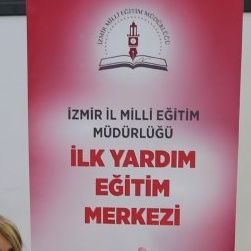 izmirilmem_iyem's profile picture. 