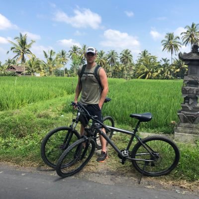 Henkanderson's profile picture. ex defensie , veteraan, ultra runner, crossfit , mild rechts. werkzaam in west Afrika.