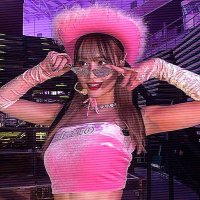 ًmoved see pinned (@glitterclitterz) 's Twitter Profile Photo