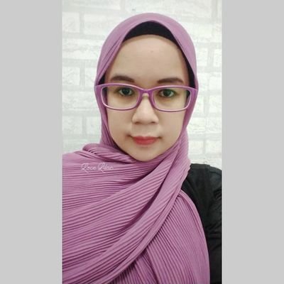 Mom of 3
Mompreneur
Kota Tahu