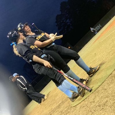 Maryann_S11's profile picture. 2025🎓| RSM Softball #11🥎| 3rd base