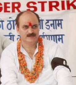 shiv_bhat's profile picture. 🇮🇳🔴Kashmiri🕉Hindus inExile⛺ Forlast35+yrs.Socio-Political Activist Fightingfor Returnof aborigines🧡HINDUSto🏡Homeland inKashmir,with honour🌎N dignity.जय✍️