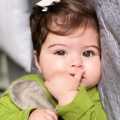 B1nona's profile picture. intern doctor