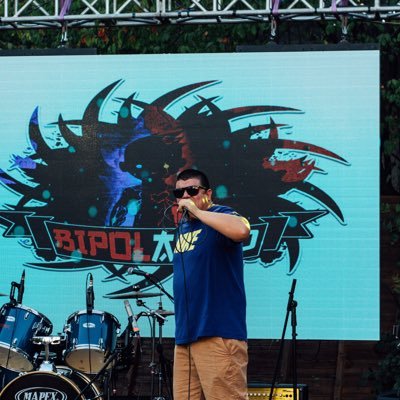 Padre de Exequiel - Cantante de HipHop - Escritor - Hincha incondicional de la #UniversidaddeChile