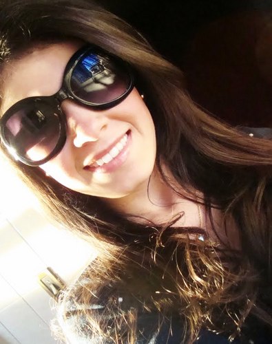 A vida me ensinou a nunca desistiir nem ganhar, nem perder mais procurar evoluir '  ♪