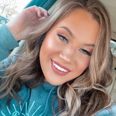 moschwister's profile picture. late in the twitter game