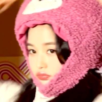#리아 : 𝚍𝚘𝚗’𝚝 𝚖𝚎𝚊𝚜𝚞𝚛𝚎 𝚖𝚎 𝚋𝚢 𝚢𝚘𝚞𝚛 𝚜𝚝𝚊𝚗𝚍𝚊𝚛𝚍𝚜 𝚊𝚕𝚘𝚗𝚎 — midzy, insomnia, my, dive, nswer