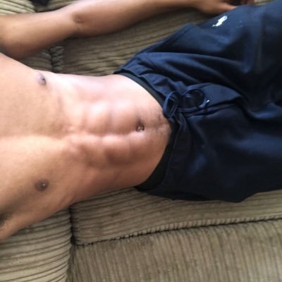 hammblack22's profile picture. I do not buy nudes so don’t waste your time trying to sell me some 🇬🇧