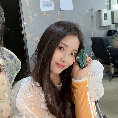 JIWOO_52_NMIXX's profile picture. RP. NMIXX