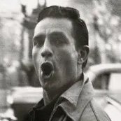 poets_bot's profile picture. 現代詩中心
括弧内は翻訳者
無表記は選者訳
@lisa_doits