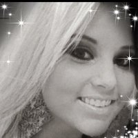 Deborah (@redroses90210) 's Twitter Profile