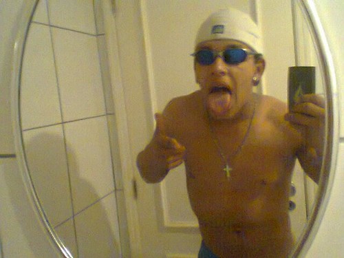 Eu não ligo para o que as pessoas pensam sobre mim, porque minha personalidade não é feita de op
