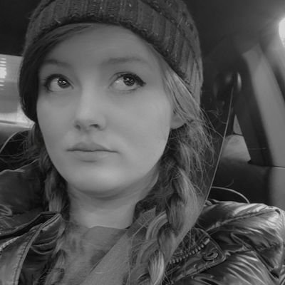 Follow on Instagram @caitlea_rose Things I love: Friends, Family, School, Church.