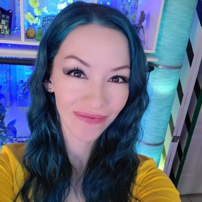 Games, Cats, Etc. @Twitch Partner • #AMDRedTeam • She/Her • Opinions my own • Previous: Community Content @AscendantStudio Business: Tessachkagames@gmail.com