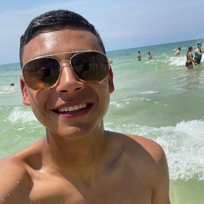 9AndresGuerrero's profile picture. 