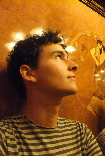 h_a_n_n_e_s's profile picture. architect - art deco, music and street art lover