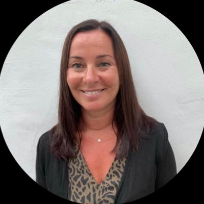 Esther36541983's profile picture. Directora Mèdica en Hospital Quironsalud Barcelona. coordinadora quirúrgica i trasplantaments. Hospital Germans Trias i Pujol. Tot és possible!!!