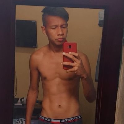 isaias_jutay's profile picture. Viva simples, sonhe grande, seja grato, dê amor, ria muito.