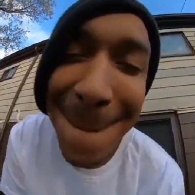 Thee_Munga's profile picture. Mamaa,...... I'm pretty familiar with things that get you excited...