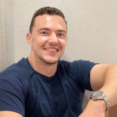 Chief Commercial Officer - Revenue & GTM Architect @supabase 📈