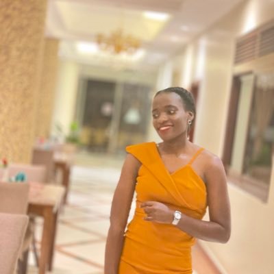 Twin ||M.D ||writer with interest in poetry ||Grace sufficient ||service at heart ❤️ and obviously an Arsenal girl..oncologist in the making